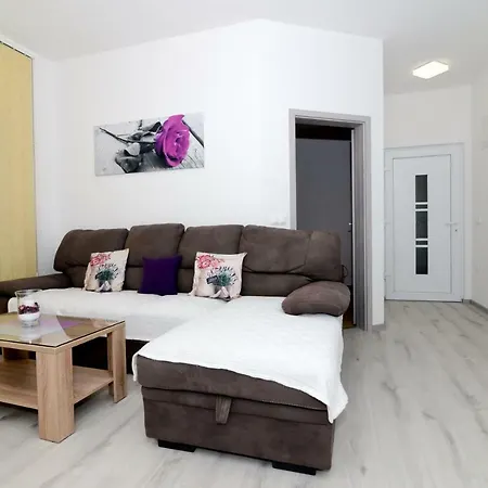 Apartmens Leona Zadar Exterior photo
