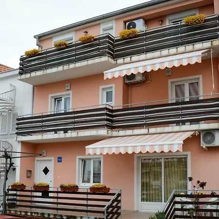 Apartmens Leona Zadar Exterior photo