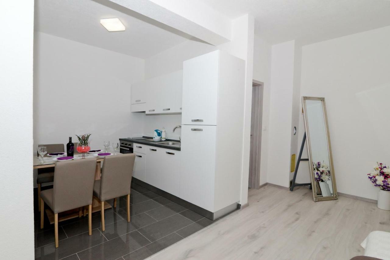 Apartmens Leona Apartment