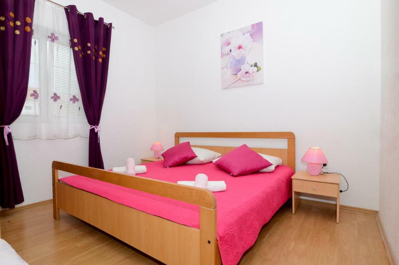 Apartmens Leona Apartment *